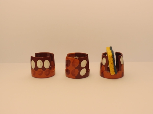 LES PORTE-EPONGES 